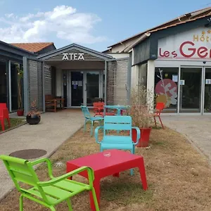 Les Genets ** Lahubiague